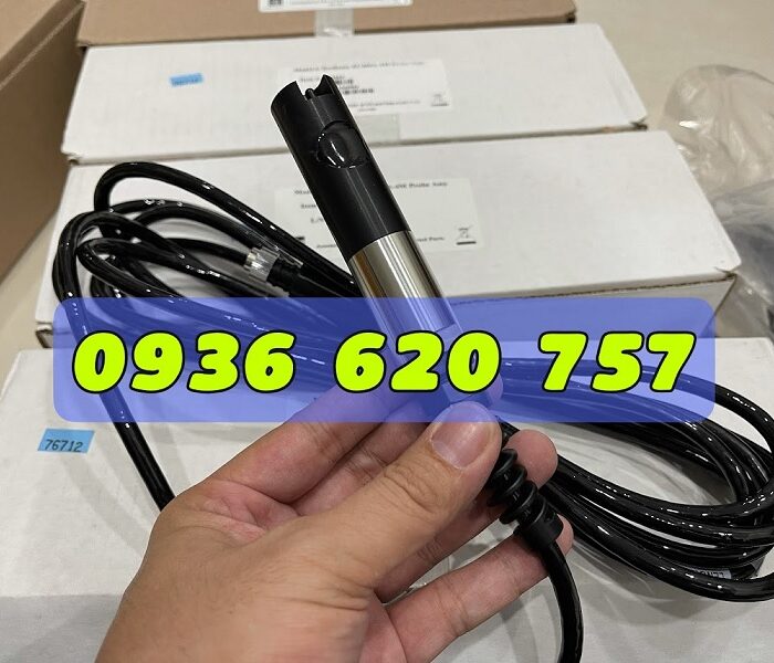 EcoSense EC300A Conductivity Meter.jpg