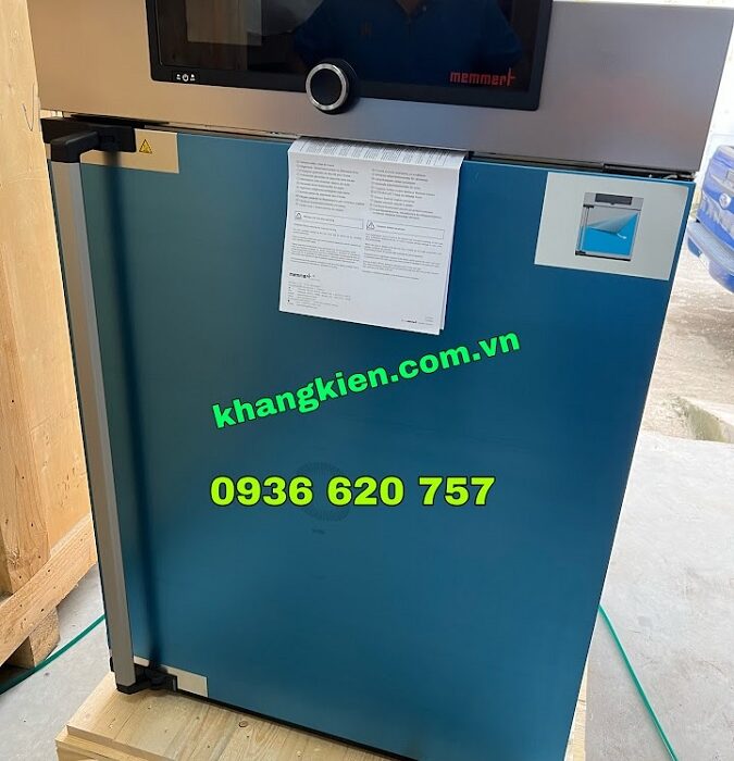 Tủ sấy đôi lưu cưỡng bức Memmert UF260